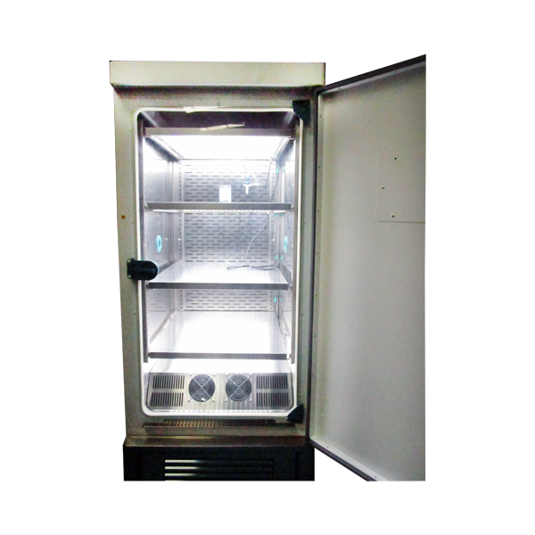 Cámara climática. Modelo CD500